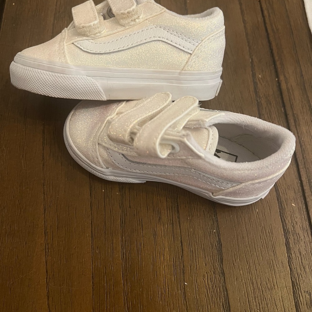 Vans Kids White Glitter Sneakers